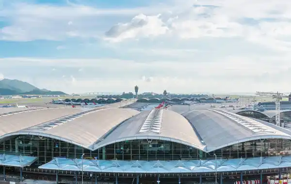 Carrier has been awarded a service contract for 52 chillers at Hong Kong International Airport Carrier has been awarded a service contract for 52 chillers at Hong Kong International Airport