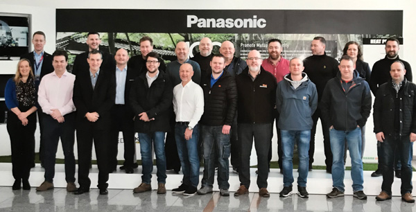 Installers at the Aquarea factory in Pilsen