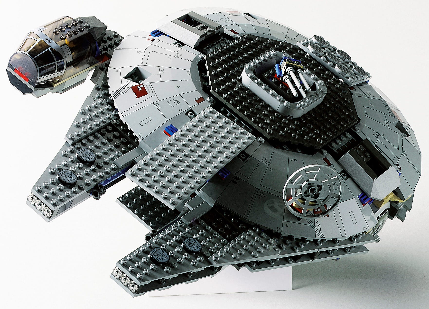 2000 Millennium Falcon