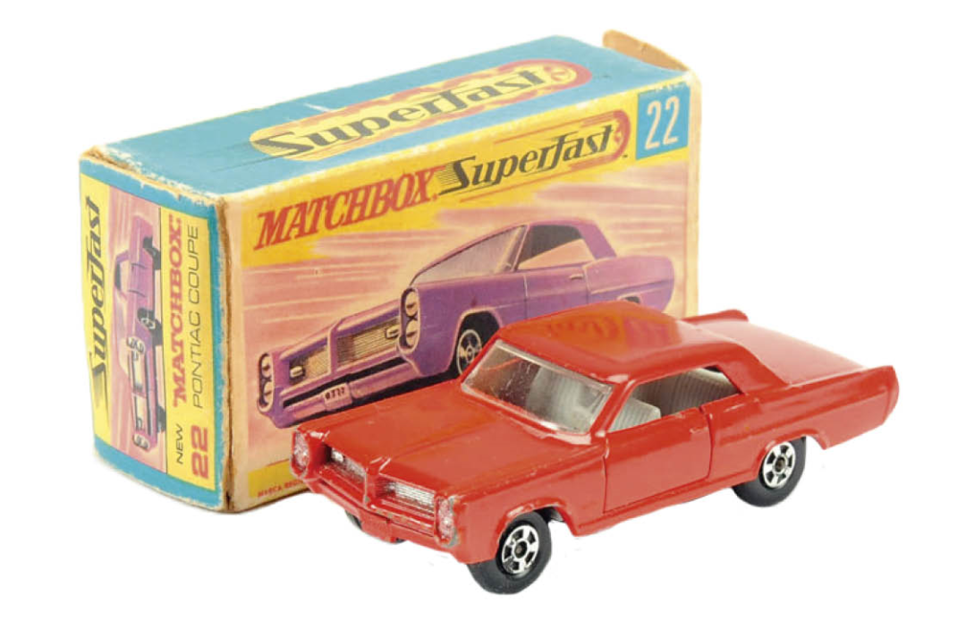 Matchbox-Superfast-No.22-Pontiac-GP-Sport-Coupe-52832.jpg
