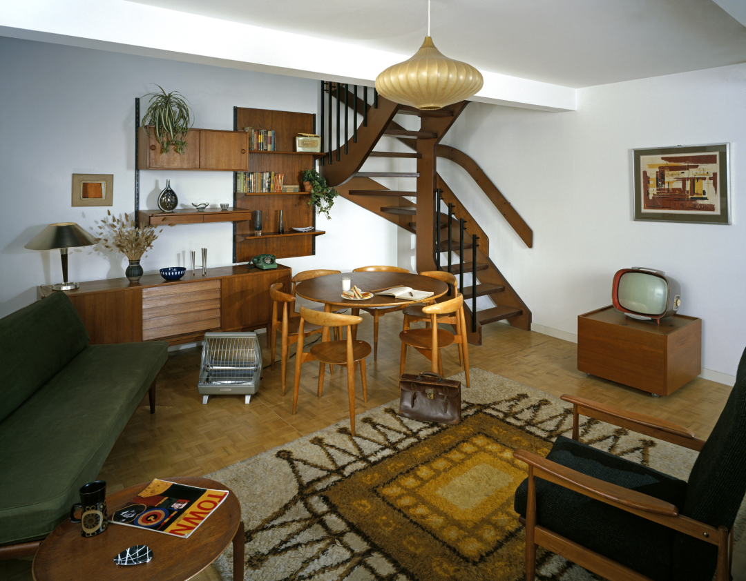 1965-_Highgate-estate-living-room-15320.jpg