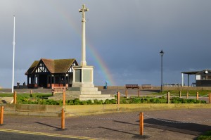 Aldeburgh-War-Memorial-2014-2-300x199-20918.jpg