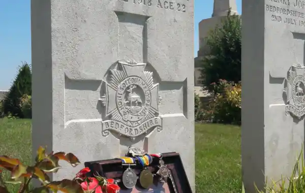 Frederick-Norris-grave-39389.jpg Frederick-Norris-grave-39389.jpg