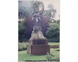 Lei-002-15973.jpg Lei-002-15973.jpg