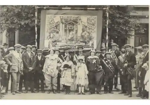 London-Carmen-Trade-Union-meeting,-around-1900-2_courtesy-People's-History-Museum.-_preview-72952.jpeg London-Carmen-Trade-Union-meeting,-around-1900-2_courtesy-People's-History-Museum.-_preview-72952.jpeg