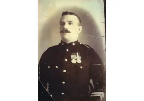 MAR-pic-C-Mike-Trenchard-Elizabeth-Jones-img076-97528.jpg MAR-pic-C-Mike-Trenchard-Elizabeth-Jones-img076-97528.jpg