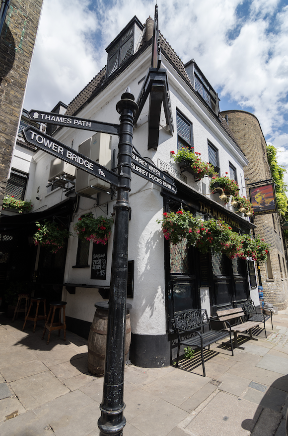 Mayflower-pub,-Rotherhithe-64615.png