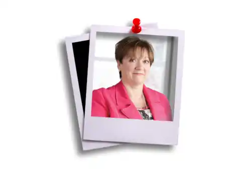 Pam-Smith-44378.jpg Pam-Smith-44378.jpg