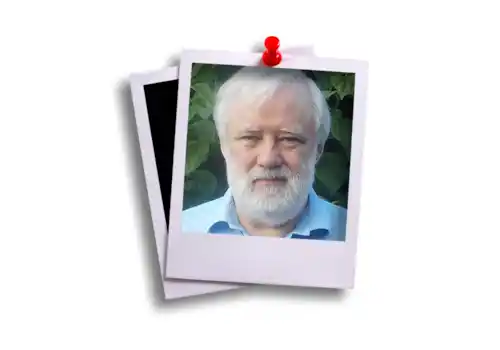 Peter-Christian-43362.jpg Peter-Christian-43362.jpg