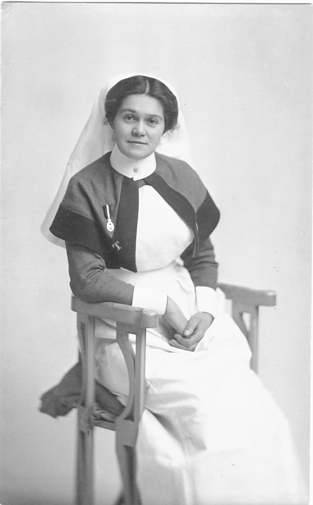 Portrait-of-Mabel-Pearce-28448.jpg