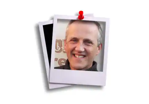 Robert-Parker-59297.jpg Robert-Parker-59297.jpg