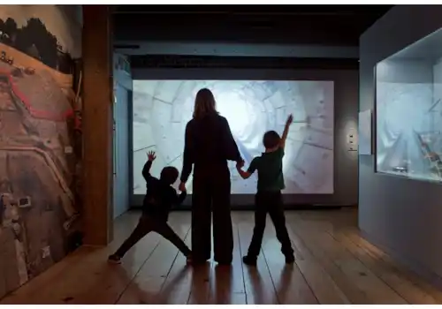 Tunnel-2017-press_11-38295.jpg Tunnel-2017-press_11-38295.jpg