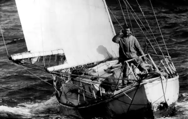 U2lyIFJvYmluIGFycml2aW5nIGluIEZhbG1vdXRoIFBsZWFzZSBjcmVkaXQgwqkgQmlsbCBSb3dudHJlZSAgS25veC5Kb2huc3RvbiBBcmNoaXZlICBQUEwuSlBH-43772.jpg U2lyIFJvYmluIGFycml2aW5nIGluIEZhbG1vdXRoIFBsZWFzZSBjcmVkaXQgwqkgQmlsbCBSb3dudHJlZSAgS25veC5Kb2huc3RvbiBBcmNoaXZlICBQUEwuSlBH-43772.jpg