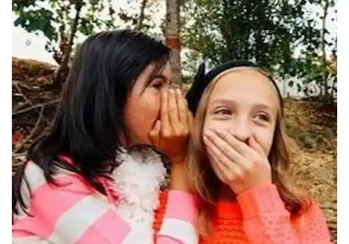 girls-34854.jpg girls-34854.jpg