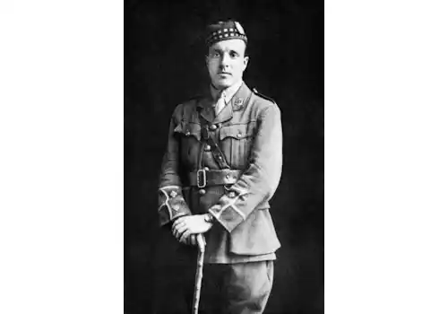 p7-pic-Chavasse--IWM-82648.jpg p7-pic-Chavasse--IWM-82648.jpg