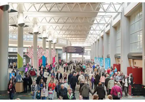 rootstech2019crowds-850617-03306.png rootstech2019crowds-850617-03306.png