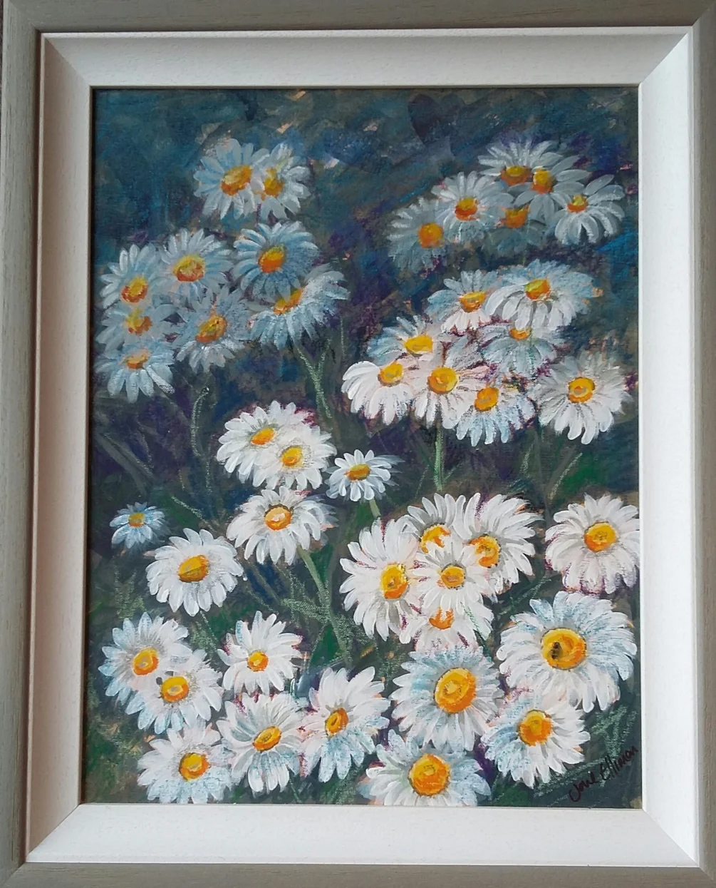 Daisies and bee Daisies and bee