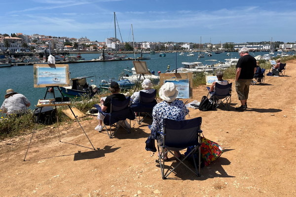Peter Woolley helping the group in Lagos Marina