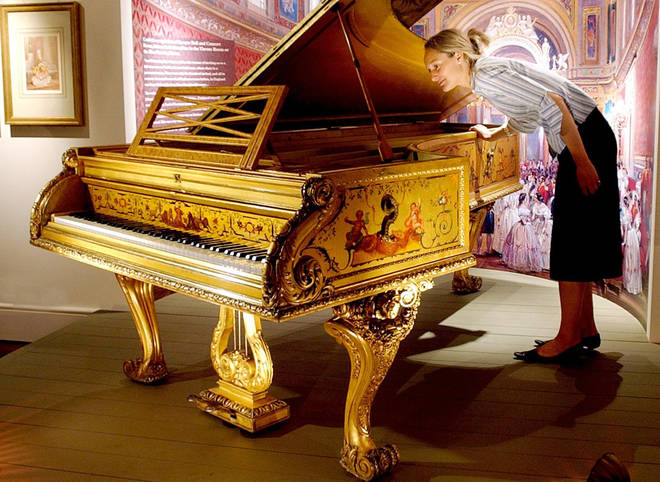 Royal Family's Golden Piano