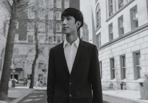 4x3-Eric-Lu-2018-67858.jpg 4x3-Eric-Lu-2018-67858.jpg