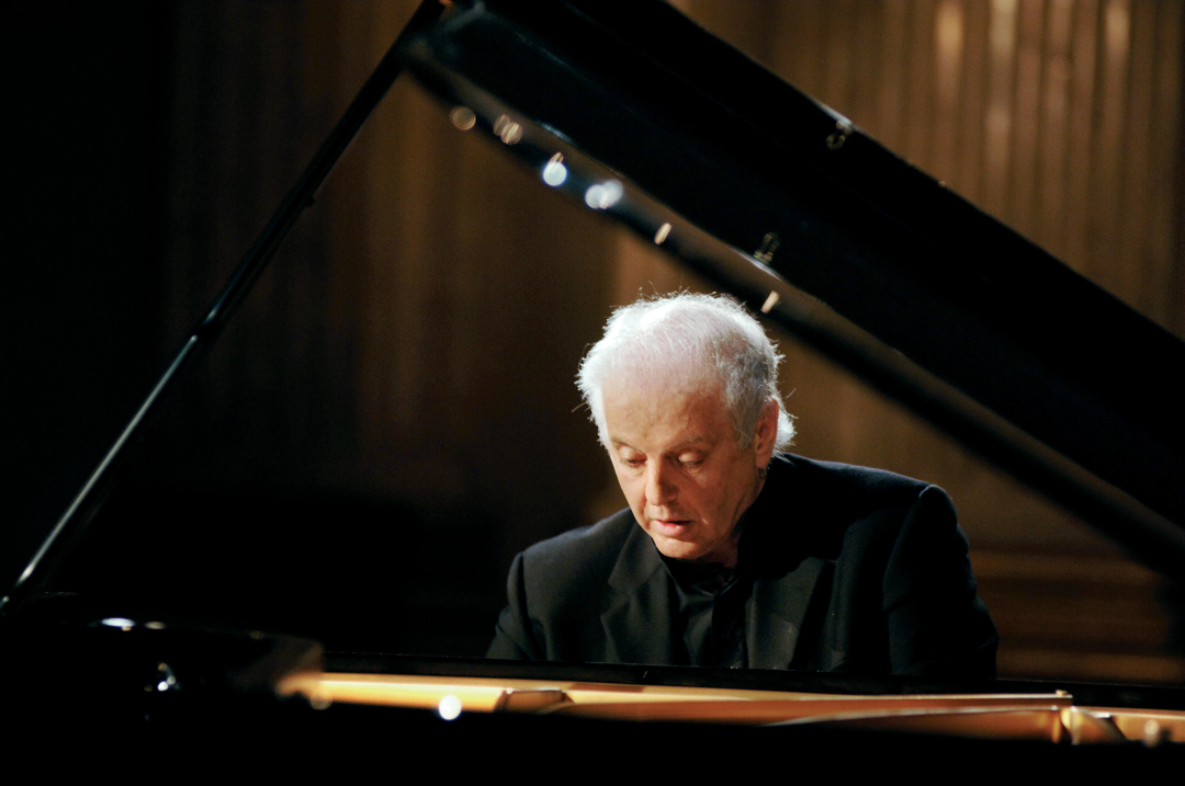 Barenboim-Monika-Bittershaus-2-emi-78536.jpg
