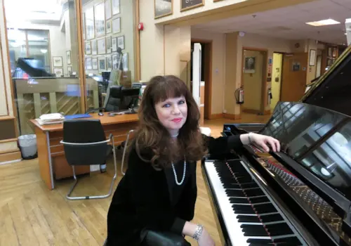 Melanie Spanswick Melanie Spanswick