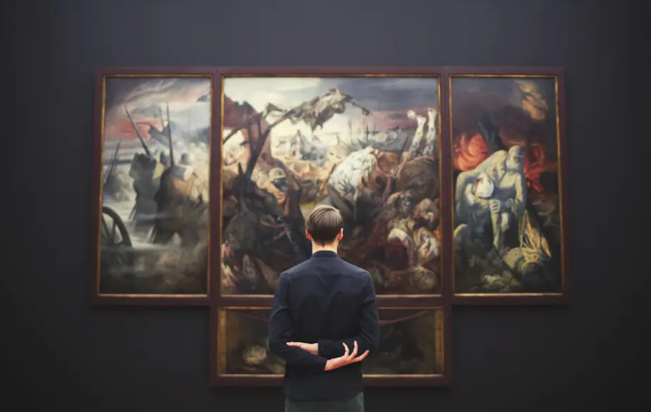 Art gallery student Art gallery student