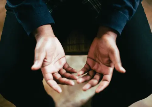 Improving your hand flexibility Improving your hand flexibility