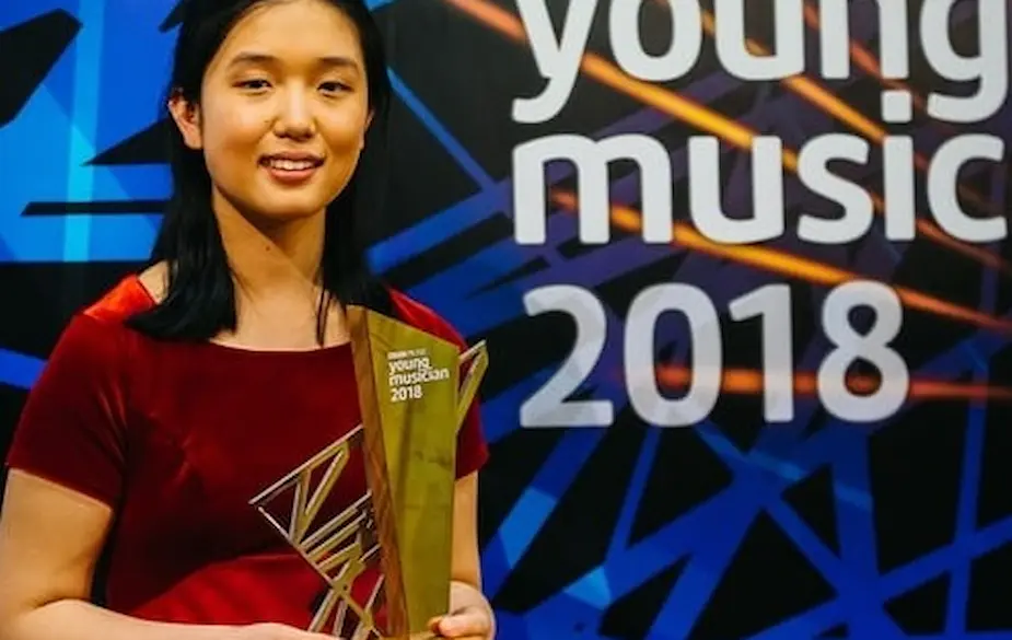 lauren-zhang-4-x-3-07270.jpg lauren-zhang-4-x-3-07270.jpg