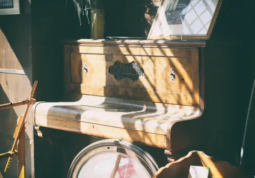 Playing the piano when your life falls apart Playing the piano when your life falls apart