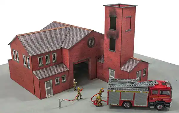 How to build your first Metcalfe card kit - World Of Railways