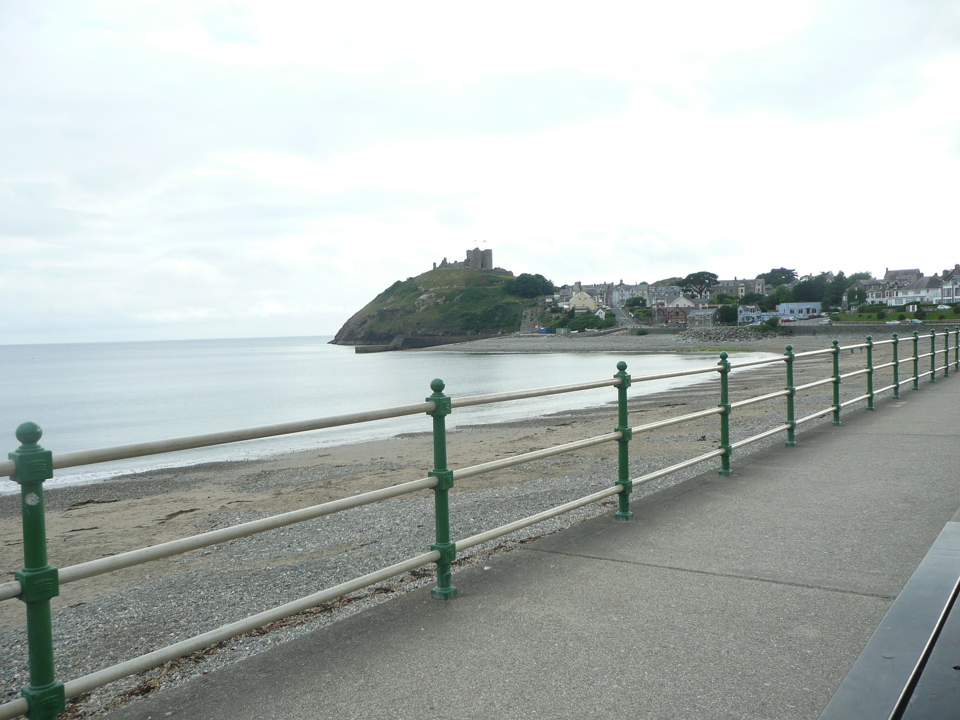 3_Criccieth_wales166600_1920.jpg