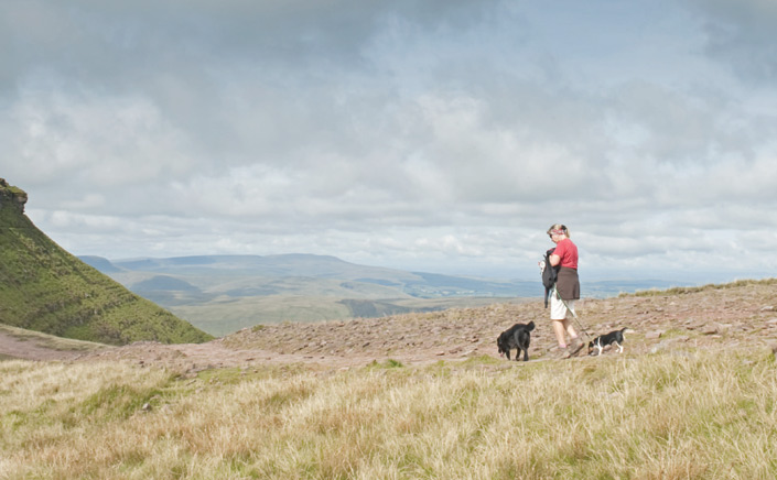 brecon_beacons_walk.jpg