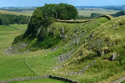 hadrianfull.jpg hadrianfull.jpg