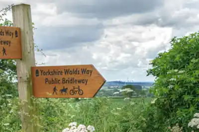 yorkshire_wolds_way_main.jpg yorkshire_wolds_way_main.jpg